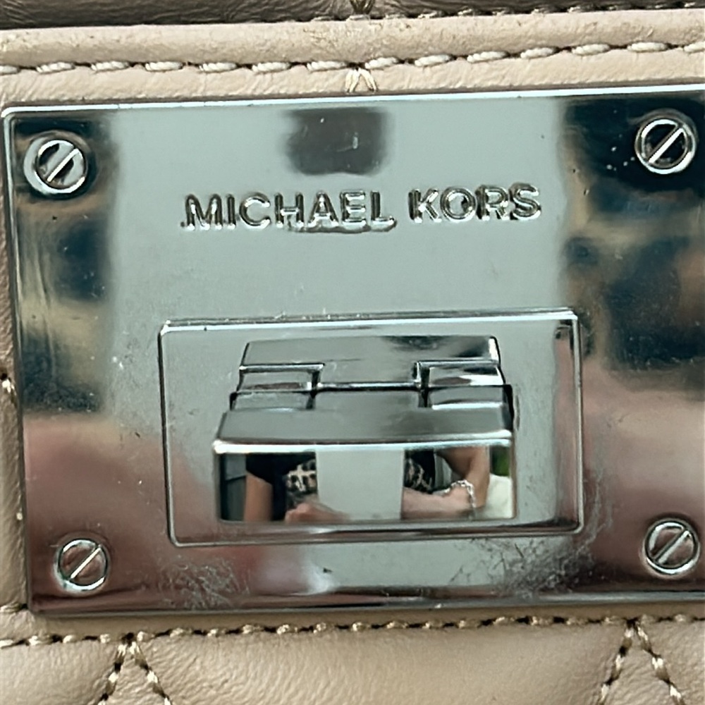 Michael Kors Vivianne Satchel - Picture 5 of 5